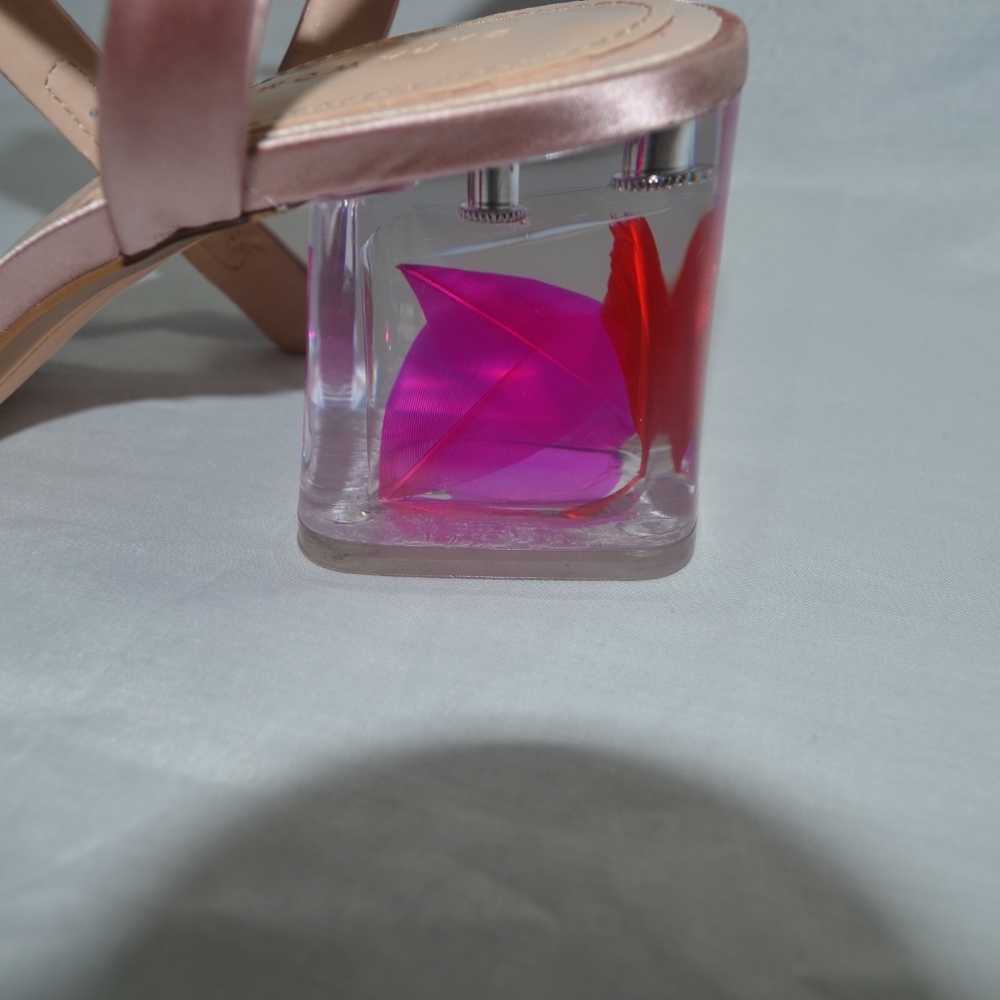 Zara - Picture 7 of 7